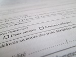 Téměř polovina středních škol vydala letos svým absolventům dodatek k osvědčení