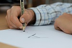 Máš strach z blížícího se vysvědčení? Připrav na něj rodiče dopředu